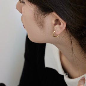 Circle Glossy Hoop Earrings - Lupine