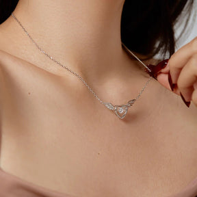 Heart Shape with Wings Rotatable Pendant Necklace - Lupine