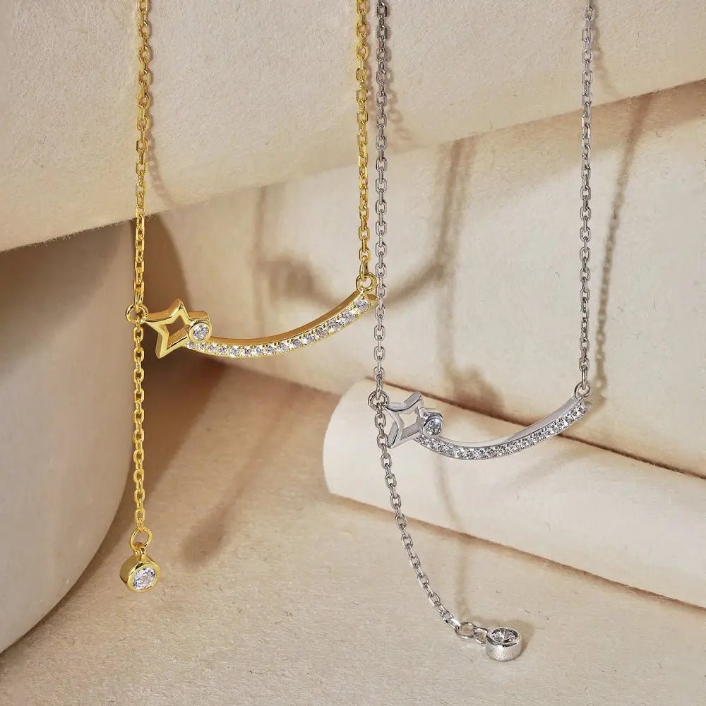 Smile Line Star Pendant Necklace - Lupine
